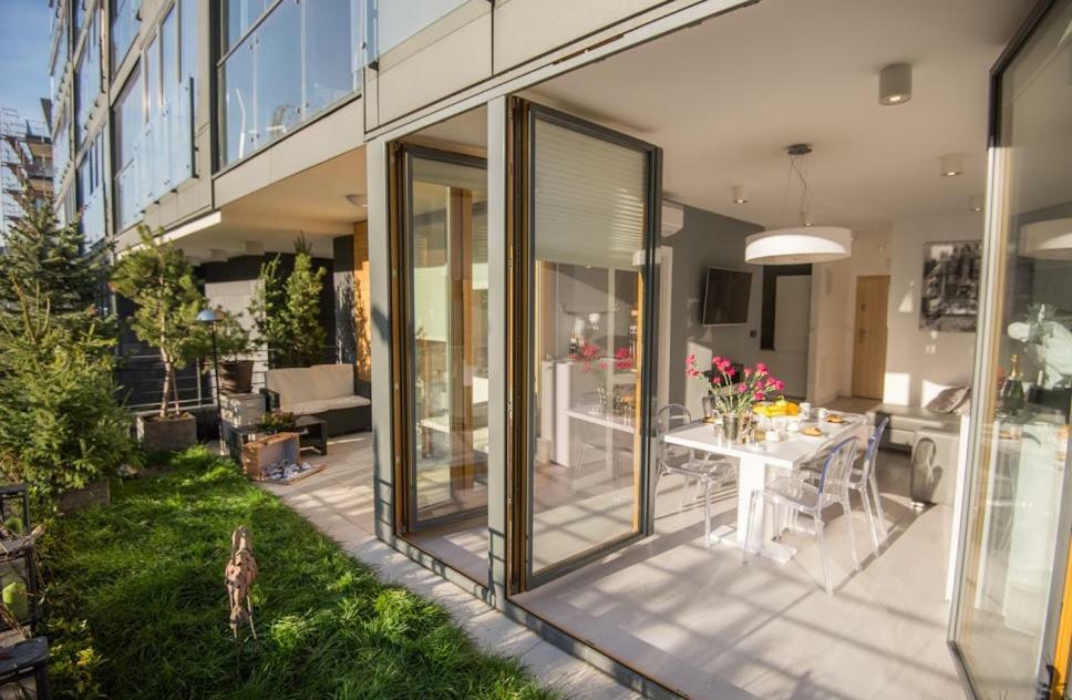 Garden Apartment Cracow- Shopping Mall 1Min, Underground Parking, Family Friendly, City Center Краків Екстер'єр фото